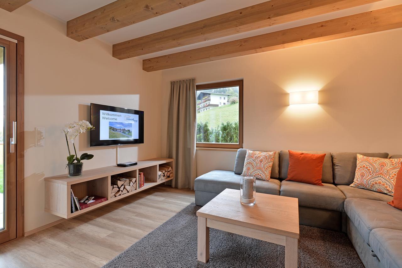 Resort Tirol Brixen Am Sonnenplateau Бриксен-им-Тале Экстерьер фото